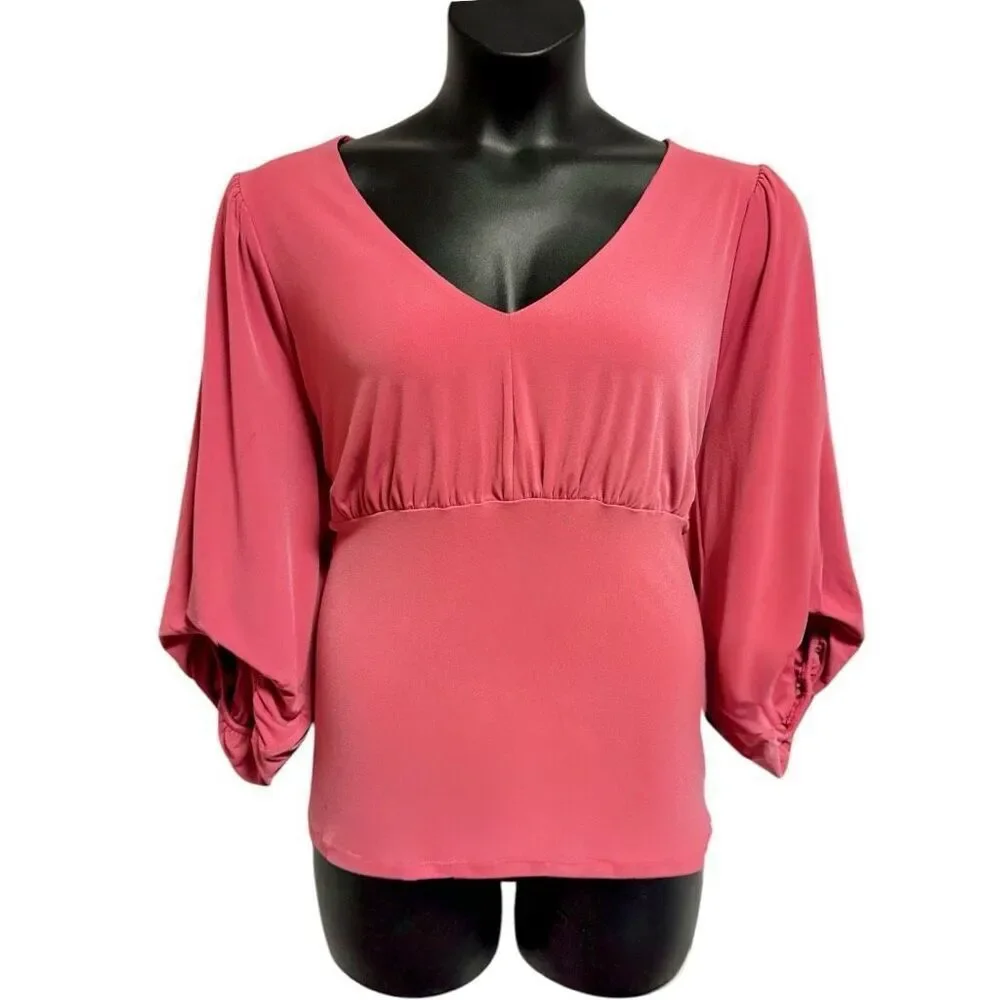 Torrid Berry Pink Studio Knit V-Neck Quarter Sleeve Shirred Top NWT - Picture 10 of 15